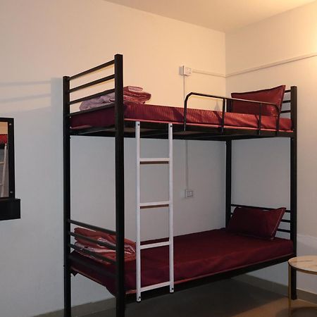 Nomad'S Nest Backpackers Hostel غاواهاتي المظهر الخارجي الصورة